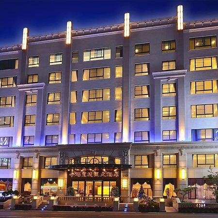 Hotel Modern Puli Exterior photo