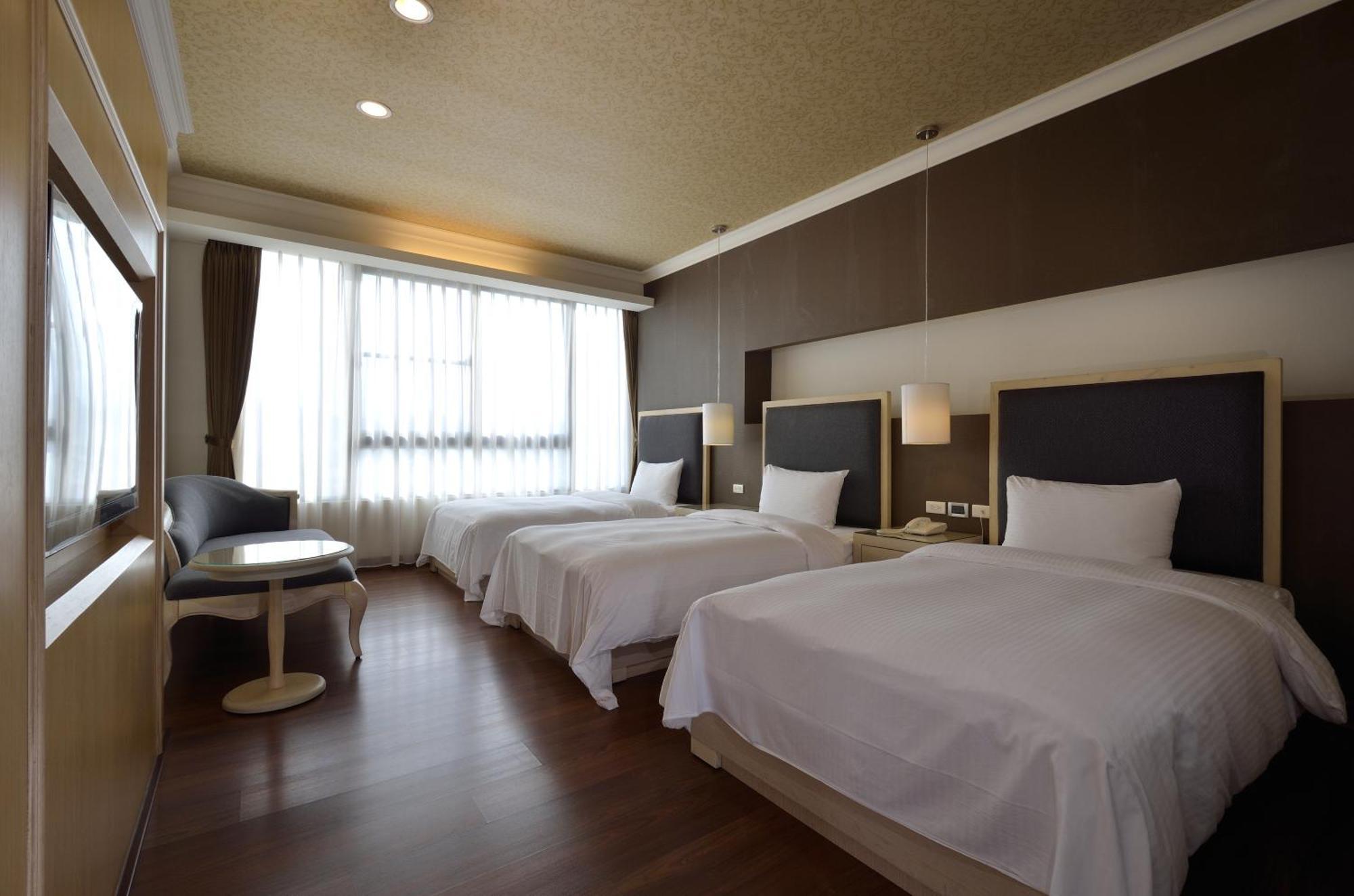 Hotel Modern Puli Room photo